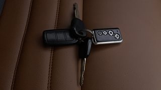 Used 2014 Maruti Suzuki Alto K10 [2010-2014] VXi Petrol Manual extra CAR KEY VIEW
