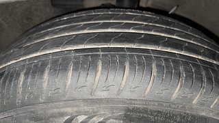Used 2022 Hyundai Venue S (O) 1.0 Turbo iMT Petrol Manual tyres LEFT FRONT TYRE TREAD VIEW