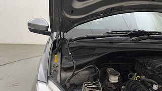 Used 2018 Tata Tiago [2016-2020] Revotron XZ Petrol Manual engine ENGINE RIGHT SIDE HINGE & APRON VIEW