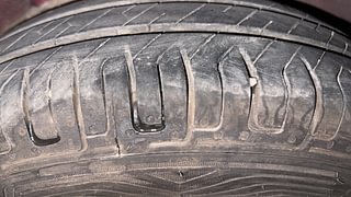 Used 2014 hyundai i10 Sportz 1.1 Petrol Petrol Manual tyres LEFT REAR TYRE TREAD VIEW