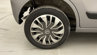 Used 2016 Maruti Suzuki Wagon R 1.0 [2015-2019] VXI AMT Petrol Automatic tyres RIGHT REAR TYRE RIM VIEW