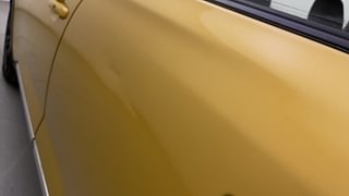 Used 2020 maruti-suzuki Vitara Brezza ZDi Plus Dual Tone AGS Diesel Automatic dents MINOR SCRATCH