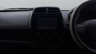 Used 2017 Renault Kwid [2015-2019] RXT Petrol Manual interior MUSIC SYSTEM & AC CONTROL VIEW