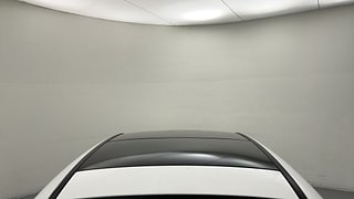 Used 2018 Mercedes-Benz E-Class [2017-2021] E200 Avantgarde Petrol Automatic exterior EXTERIOR ROOF VIEW