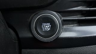 Used 2021 Hyundai New i20 Asta 1.2 MT Petrol Manual top_features Keyless start