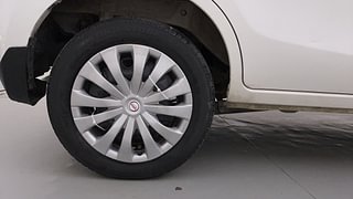 Used 2015 Maruti Suzuki Alto K10 [2014-2019] VXi Petrol Manual tyres RIGHT REAR TYRE RIM VIEW