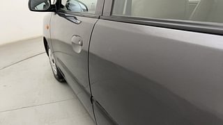 Used 2013 Hyundai i10 magna 1.1 Petrol Manual dents MINOR SCRATCH
