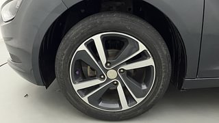 Used 2021 Tata Altroz XZ 1.2 Petrol Manual tyres LEFT FRONT TYRE RIM VIEW