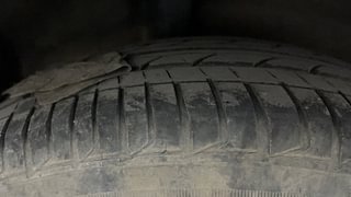 Used 2015 Honda City [2014-2017] VX Petrol Manual tyres RIGHT REAR TYRE TREAD VIEW