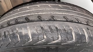 Used 2014 Maruti Suzuki Alto K10 [2010-2014] VXi Petrol Manual tyres LEFT REAR TYRE TREAD VIEW