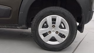 Used 2018 Renault Kwid [2017-2019] RXT 1.0 SCE Special (O) Petrol Manual tyres LEFT REAR TYRE RIM VIEW