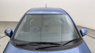 Used 2014 Honda Amaze [2013-2016] 1.2 VX i-VTEC Petrol Manual exterior FRONT WINDSHIELD VIEW