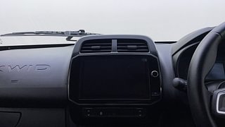 Used 2022 Renault Kwid 1.0 RXT AMT SCE Petrol Automatic top_features Touch screen infotainment system
