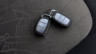 Used 2016 Hyundai Grand i10 [2013-2017] Asta (O) AT 1.2 kappa VTVT Petrol Automatic extra CAR KEY VIEW