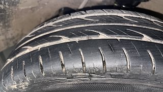 Used 2013 Maruti Suzuki Alto 800 [2012-2016] Lxi Petrol Manual tyres RIGHT FRONT TYRE TREAD VIEW