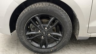 Used 2019 Ford Figo [2015-2019] Titanium 1.2 Ti-VCT Petrol Manual tyres LEFT FRONT TYRE RIM VIEW