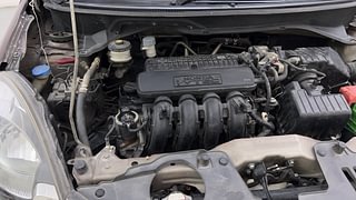 Used 2014 Honda Mobilio [2014-2017] V Petrol Petrol Manual engine ENGINE RIGHT SIDE VIEW
