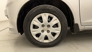 Used 2015 Honda Amaze [2013-2016] 1.2 S i-VTEC Petrol Manual tyres LEFT FRONT TYRE RIM VIEW