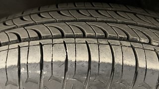 Used 2014 Maruti Suzuki Alto 800 Lxi CNG Petrol+cng Manual tyres LEFT FRONT TYRE TREAD VIEW