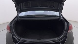 Used 2019 Hyundai Verna [2017-2020] 1.6 CRDI SX (O) AT Diesel Automatic interior DICKY INSIDE VIEW