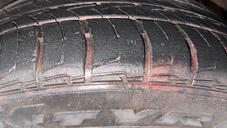 Used 2021 mg-motors Hector 2.0 Sharp Diesel Turbo Dual Tone Diesel Manual tyres LEFT FRONT TYRE TREAD VIEW
