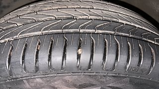 Used 2017 Honda BR-V [2016-2020] V CVT Petrol Petrol Automatic tyres LEFT FRONT TYRE TREAD VIEW