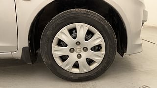 Used 2015 Honda Amaze [2013-2016] 1.2 S i-VTEC Petrol Manual tyres RIGHT FRONT TYRE RIM VIEW