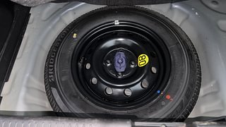 Used 2020 Maruti Suzuki Swift [2017-2021] ZXI Petrol Manual tyres SPARE TYRE VIEW