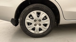 Used 2015 Honda Amaze [2013-2016] 1.2 S i-VTEC Petrol Manual tyres RIGHT REAR TYRE RIM VIEW