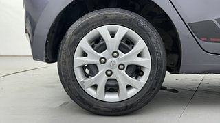 Used 2017 Hyundai Grand i10 [2013-2017] Sportz 1.2 Kappa VTVT Petrol Manual tyres RIGHT REAR TYRE RIM VIEW