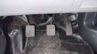 Used 2022 Hyundai Grand i10 Nios Sportz 1.2 Kappa VTVT CNG Petrol+cng Manual interior PEDALS VIEW