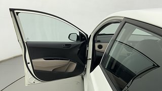 Used 2017 Hyundai Xcent [2014-2017] Base ABS Diesel Diesel Manual interior LEFT FRONT DOOR OPEN VIEW