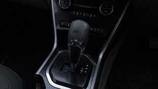 Used 2018 Tata Nexon [2017-2020] XZA Plus AMT Diesel Diesel Automatic interior GEAR  KNOB VIEW