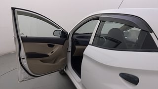 Used 2018 Hyundai Eon [2011-2018] Magna + Petrol Manual interior LEFT FRONT DOOR OPEN VIEW