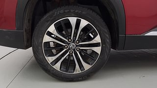 Used 2021 mg-motors Hector 2.0 Sharp Diesel Turbo Dual Tone Diesel Manual tyres RIGHT REAR TYRE RIM VIEW