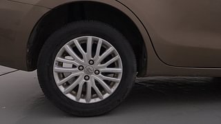 Used 2018 Maruti Suzuki Dzire [2017-2020] ZXi AMT Petrol Automatic tyres RIGHT REAR TYRE RIM VIEW