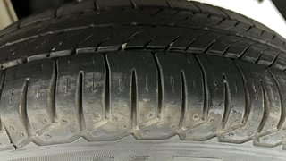 Used 2016 Maruti Suzuki Alto 800 [2012-2016] Vxi Petrol Manual tyres LEFT REAR TYRE TREAD VIEW