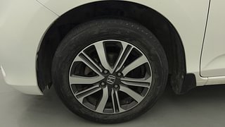 Used 2021 Honda Amaze 1.2 VX CVT i-VTEC Petrol Automatic tyres LEFT FRONT TYRE RIM VIEW