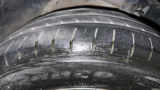 Used 2021 Ford Freestyle [2017-2021] Titanium Plus 1.2 Ti-VCT Petrol Manual tyres LEFT FRONT TYRE TREAD VIEW