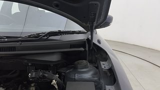 Used 2020 Maruti Suzuki Swift [2017-2021] ZXI Petrol Manual engine ENGINE LEFT SIDE HINGE & APRON VIEW