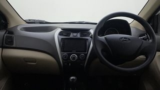 Used 2018 Hyundai Eon [2011-2018] Magna + Petrol Manual interior DASHBOARD VIEW