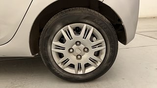 Used 2015 Hyundai Eon [2011-2018] Sportz Petrol Manual tyres LEFT REAR TYRE RIM VIEW