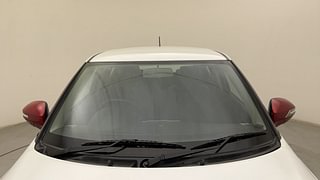 Used 2013 Maruti Suzuki Swift [2011-2017] ZXi Petrol Manual exterior FRONT WINDSHIELD VIEW