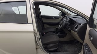 Used 2010 Hyundai i20 [2008-2012] Asta 1.2 Petrol Manual interior RIGHT SIDE FRONT DOOR CABIN VIEW