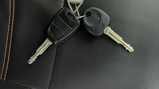 Used 2017 Hyundai Grand i10 [2013-2017] Sportz 1.2 Kappa VTVT Petrol Manual extra CAR KEY VIEW