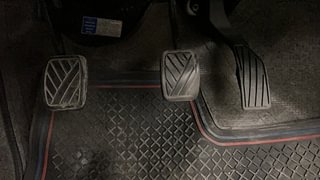 Used 2013 Maruti Suzuki Swift [2011-2017] ZXi Petrol Manual interior PEDALS VIEW