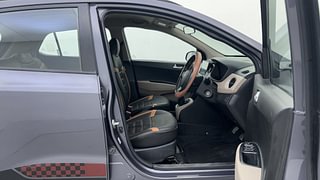 Used 2017 Hyundai Grand i10 [2013-2017] Sportz 1.2 Kappa VTVT Petrol Manual interior RIGHT SIDE FRONT DOOR CABIN VIEW