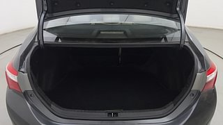 Used 2015 Toyota Corolla Altis [2014-2017] G Petrol Petrol Manual interior DICKY INSIDE VIEW