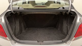 Used 2015 Honda Amaze [2013-2016] 1.2 S i-VTEC Petrol Manual interior DICKY INSIDE VIEW