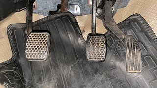 Used 2017 Maruti Suzuki Alto 800 [2016-2019] Lxi Petrol Manual interior PEDALS VIEW